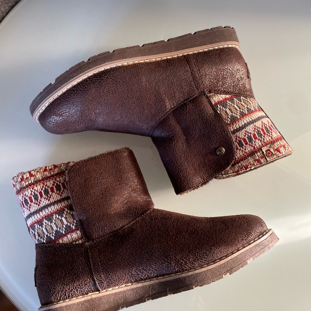 Winter Booties - image 3